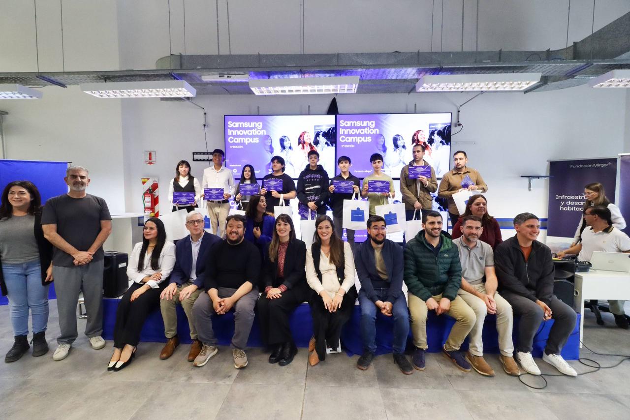 EL MUNICIPIO ACOMPAÑÓ LA ENTREGA DE CERTIFICADOS DE LA 5ª EDICIÓN DEL SAMSUNG INNOVATION CAMPUS